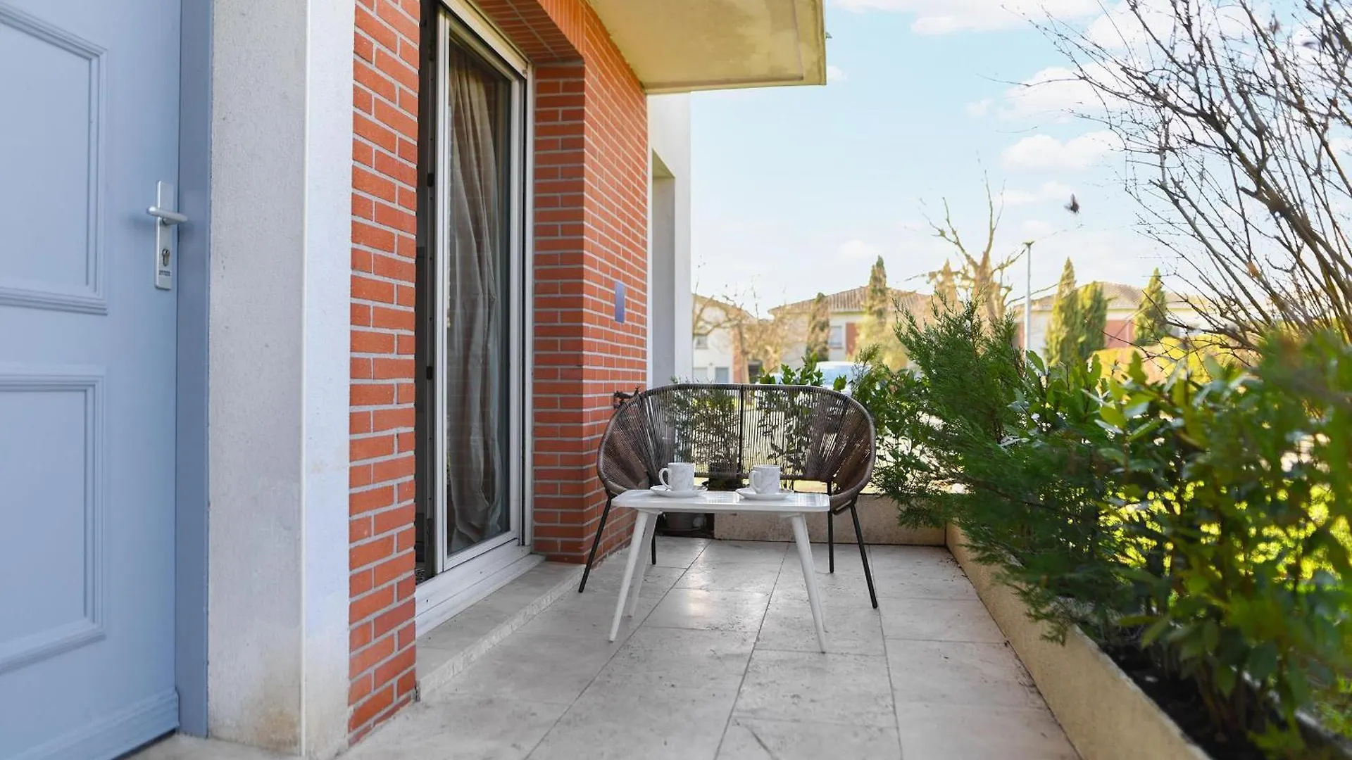 Joli T2 Avec Terrasse Et Parking Apartment Toulouse 0*,